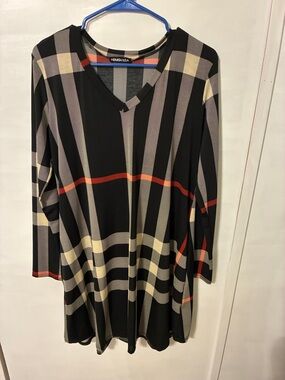 HEIMISH USA Plaid V-Neck Top - Black, Cream & Red-Orange